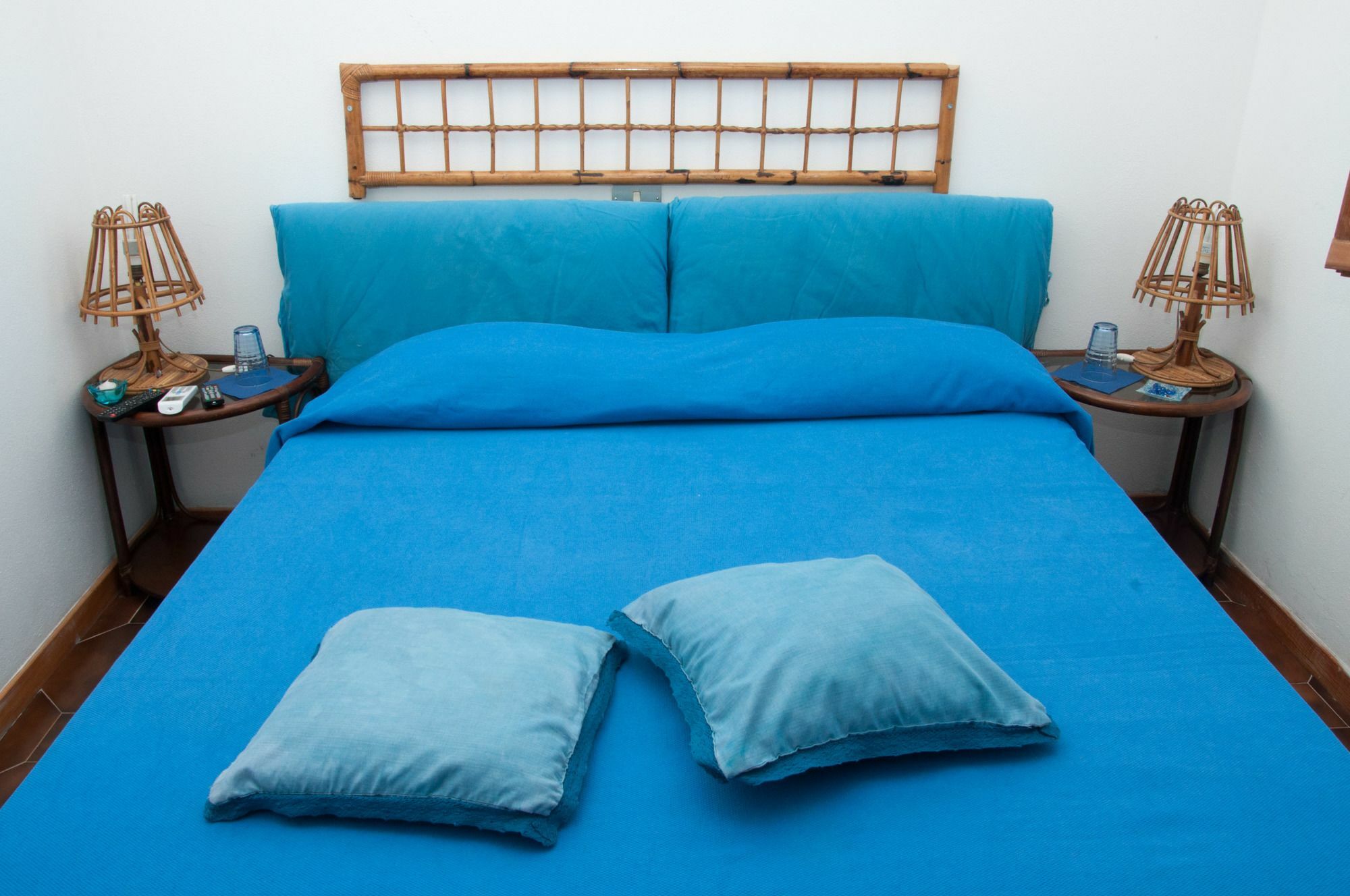 Bed & Breakfast Yin & Yang San Pantaleo Exteriér fotografie